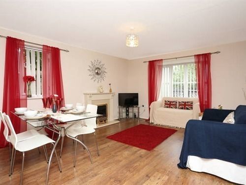 Quiet Riverside Apartment London Eksteriør bilde